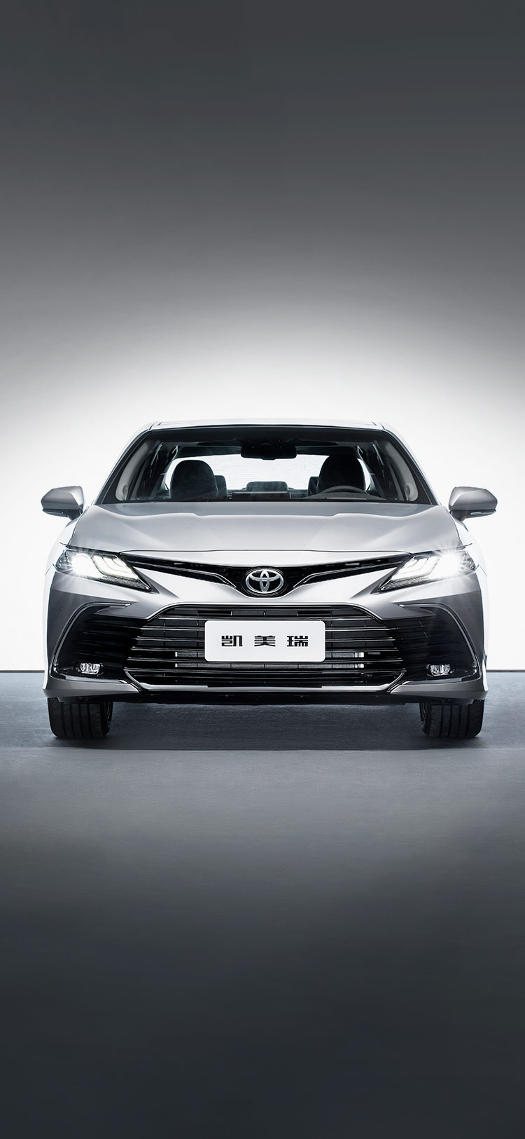 全新凯美瑞,突破,动人心魄!